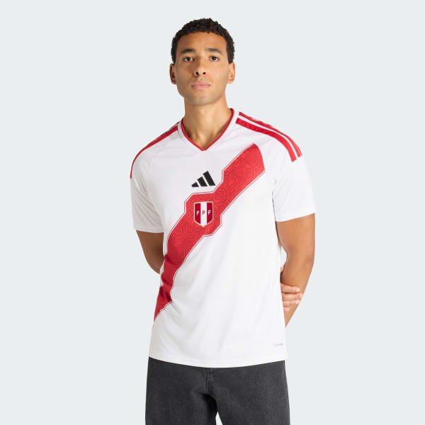 Peru 26 Home Jersey