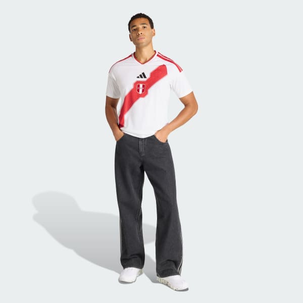 Peru 26 Home Jersey